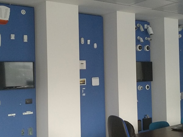 Impianti-di-videosorveglianza-risco-reggio-emilia Impianti-di-videosorveglianza-risco-reggio-emilia